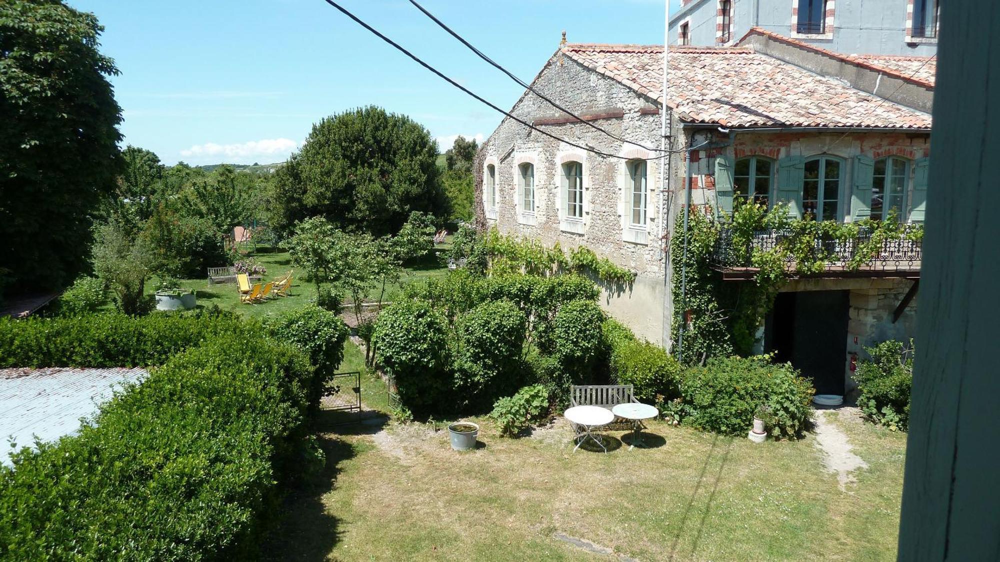 Hotel Le Domaine Du Meunier Mortagne-sur-Gironde Pokój zdjęcie